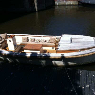 Volledig verzorgd varen in Amsterdam